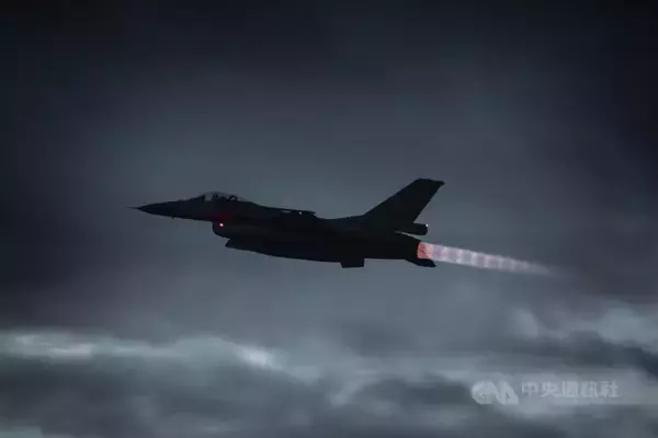消息不明のF16V戦闘機、いまだ見つからず　台湾・花蓮沖で昨夜から