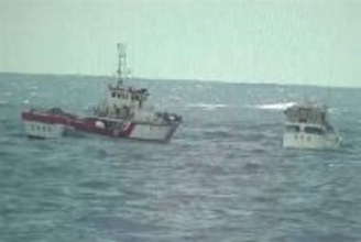 台湾の漁船、宮古島沖で動力喪失  台日が連携し救援  けが人なし