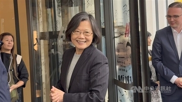 蔡英文前総統、ベルリンに到着　「民主主義を守る台湾の決意伝える」