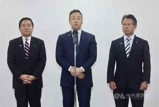 鈴木馨祐衆院議員が台湾訪問　「地域の安定に全力尽くす」