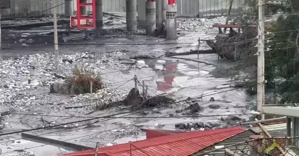 花蓮県・馬太鞍渓のせき止め湖あふれ出す　下流域の村で家屋浸水の被害／台湾