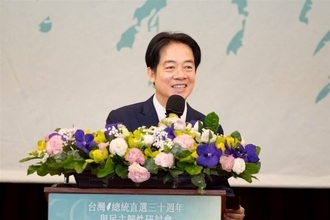 頼総統「台湾の民主主義は後戻りしない」　中国の圧力に対抗姿勢強調