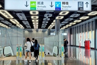 桃園空港第3ターミナル、到着便を初受け入れ　年末の正式供用開始目指す／台湾