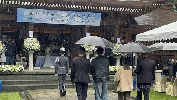 無差別襲撃の容疑者制止試み死亡の男性、忠烈祠に合祀／台湾