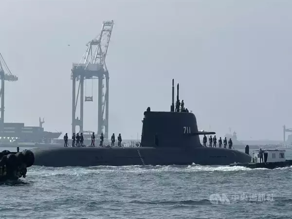 台湾初の国産潜水艦、1回目の潜航試験　台湾国際造船、工期の短さなどアピール