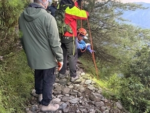 日本人登山客、斜面に転落し軽傷　台湾最高峰の玉山