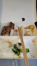 特急車内で提供の弁当にゴキブリ  台湾鉄道が購入者に謝罪