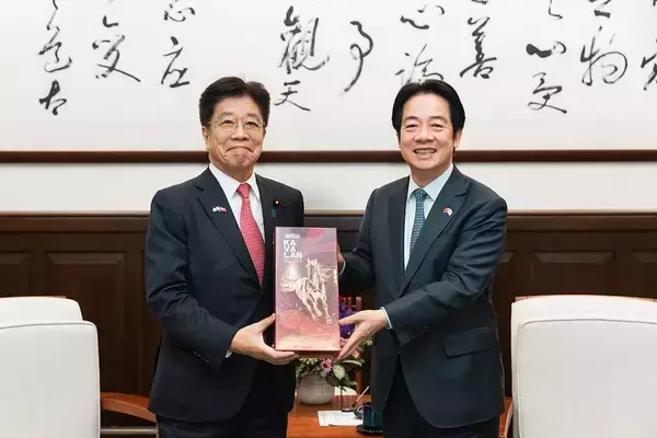 頼総統、台湾訪問の加藤勝信前財務相らと面会　経済協力の拡大に期待
