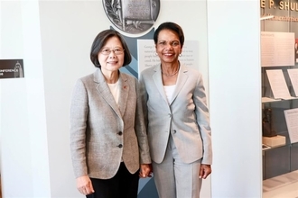 蔡英文前総統、米スタンフォード大で講演「台湾の決意はいかなる威圧でも揺るがない」