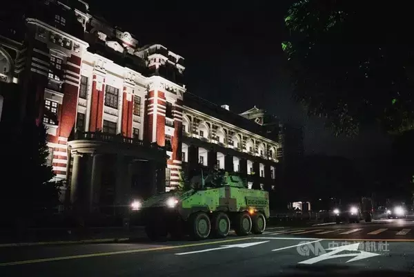 国軍「統合防衛演習」3日目　深夜に中枢防衛を検証　台北で「雲豹」装甲車展開／台湾