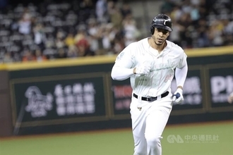 台鋼が元オリックスのモヤと契約更新　1年総額1億700万円　台湾プロ野球