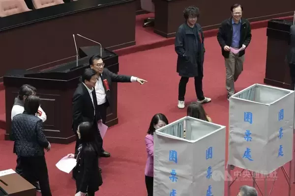 立法院、財政収支配分法改正案の再議案を否決　野党の反対多数で／台湾