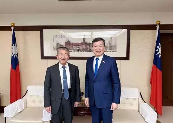 李逸洋駐日代表、中国から制裁の岩崎茂行政院顧問と面会　関心を表明／台湾