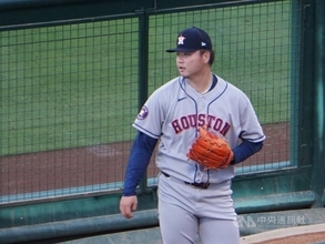 大リーグ　初の台湾人投打対決　鄧愷威、李灝宇を相手に1奪三振、1被安打