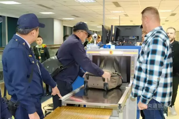 アフリカ豚熱　台湾、水際対策を強化　全入境者対象に肉製品持ち込みを検査へ