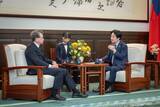 「頼総統、日本との協力強化に期待　平将明・前デジタル相らと面会／台湾」の画像1