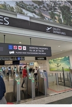 プラハ空港、自動化ゲート案内表示から中華民国国旗を削除　「利用資格変わらない」／台湾