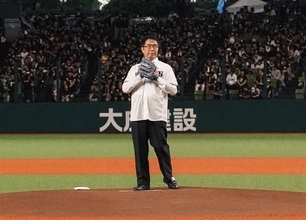 西武ライオンズが「台南観光デー」　黄台南市長が始球式に登場／台湾