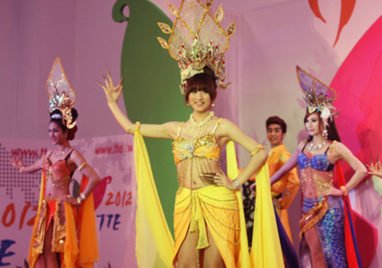 身体完全同一性障害の女性 自ら目を潰して全盲に 米 15年10月4日 エキサイトニュース