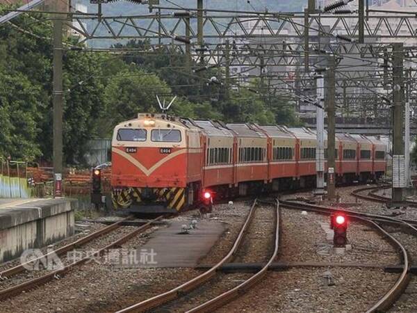 台湾西部縦断の夜行急行列車 ラストラン 37年の歴史に幕 16年8月29日 エキサイトニュース