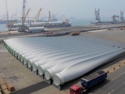 台湾初の商用洋上風力発電、建設進む 年末にも竣工へ