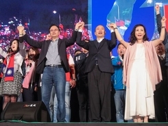 国民党、総統府前で大規模集会＝台湾・総統選