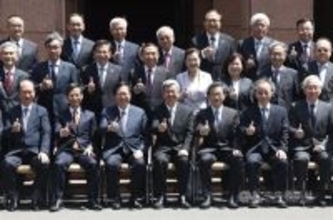 台湾、内閣が総辞職へ 20日の新政権発足を前に