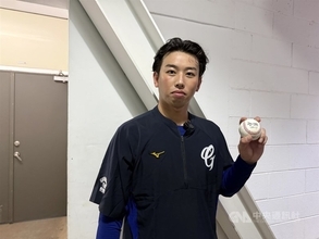富邦・阿部雄大、台湾プロ1軍で初登板　先発し勝利投手に　ボールは母の日の贈り物に