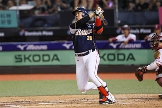 台湾シリーズ　中信が3連敗回避　詹子賢の先制弾に平野監督「感動」
