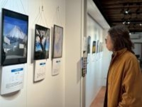 富士山百景写真展、台北・大稲埕で　台湾人カメラマンの作品も