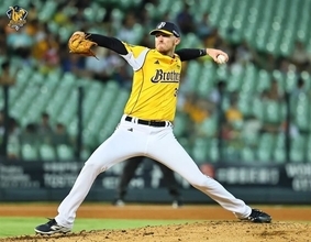 平野恵一監督率いる中信、年間勝率1位確定　台湾プロ野球