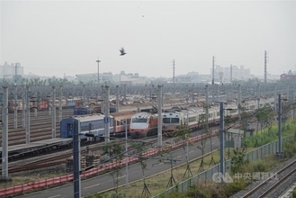 台風3号、台湾に上陸の見込み 一部の鉄道が減便や運休  空と海の便で欠航相次ぐ