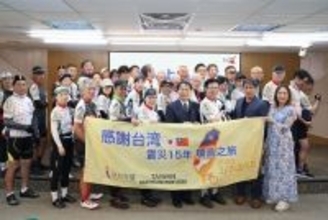 自転車で台湾一周　日本人有志一行が台南に到着　市長からグルメで歓迎受ける