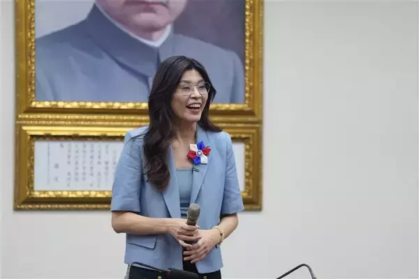 国民党の新党主席に鄭麗文氏／台湾