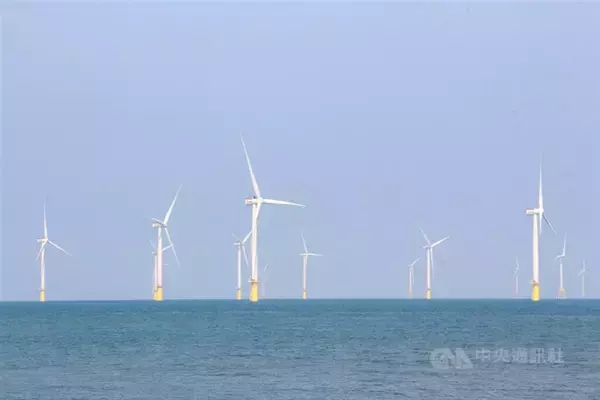 台湾の洋上風力発電、500基目の風車設置完了　設備容量で世界5位