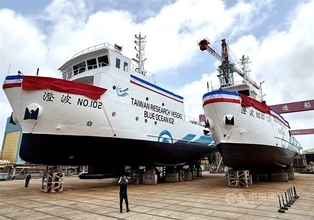 新造の海洋調査船2隻が進水　頼総統「海域環境把握してこそ国の安全守れる」／台湾