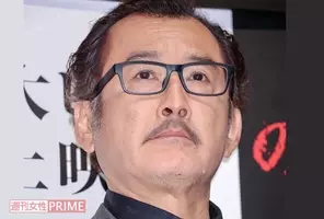 吉田鋼太郎 62歳でパパに あのイケメン俳優第3子と同学年でコラボもある 年11月24日 エキサイトニュース