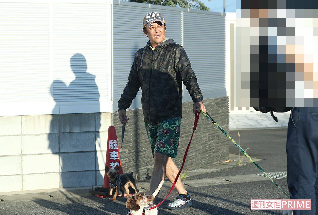 坂上忍 志村どうぶつ園 から引き取った義足犬サンタが酷暑のなか行方不明に 18年8月1日 エキサイトニュース