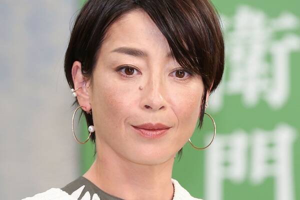 宮沢りえ トレードマーク 顔ホクロ切除 に所属事務所が 正式回答 18年11月5日 エキサイトニュース