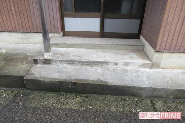 高齢女性宅の玄関に タバコの吸い殻を4年間大量投棄した男の 心の歪み 2019年7月17日 エキサイトニュース
