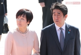 昭恵夫人、お騒がせの履歴 布袋との“キス魔”騒動も！でも総理が見放さないワケ
