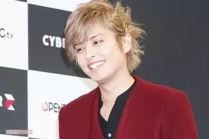 News手越祐也のピンク髪に はじ恋 ファンが大激怒 交際疑惑タレントも同色に 匂わせか と騒然 19年3月11日 エキサイトニュース 2 2