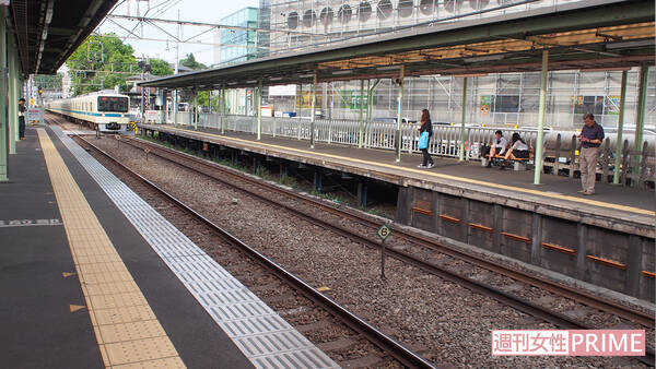 急増する高齢者の鉄道自殺 よそゆきの服で手をつないで電車に飛び込んだ姉妹 2017年5月27日 エキサイトニュース