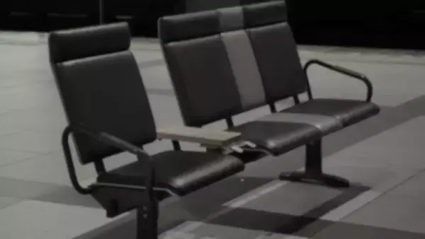 「「つわりで体調が悪い中、満員電車で通勤していた私。駅のベンチで休んでいたら、隣にいた女性客が...」（東京都・30代女性）」の画像