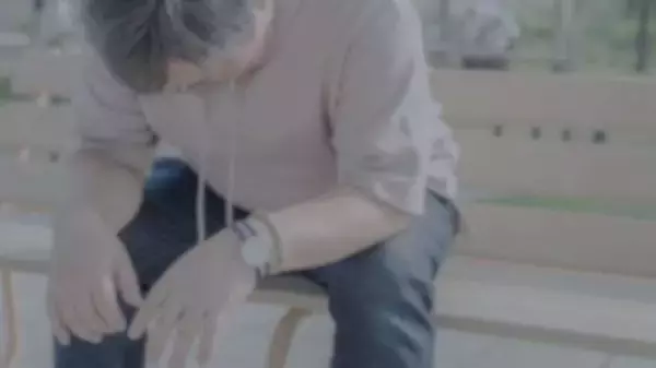 胸が...心臓を握られているような苦しみに襲われた　ベンチに寝転ぶ私を見つけた男女二人組（愛媛県・40代男性）