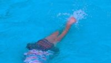 「波のプール」で溺れそうになり大パニック！間一髪で助けてくれた命の恩人は誰なの？（愛知県・30代女性）