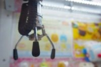 「家族3人で出かけた休日。妻が買い物している間、3歳娘とゲーセンに遊びに行ったら」（千葉県・30代男性）