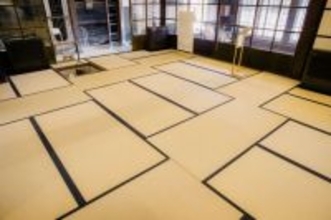 「ガチの富豪の家ってすごい」　富山で目撃された〝不思議な畳〟に4.5万人困惑...何故こんな敷き方に？