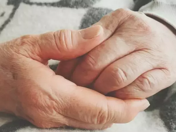 「旅の途中で出会った女性と「2時間の縁」　別れた後の身に起きた出来事にびっくり（東京都・60代男性）」の画像