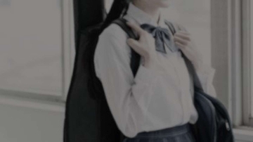 「どうしたら...」泣いてしまった高校生の私に二人が　そのあと校舎ですれ違うこともあったけれど（埼玉県・50代女性）